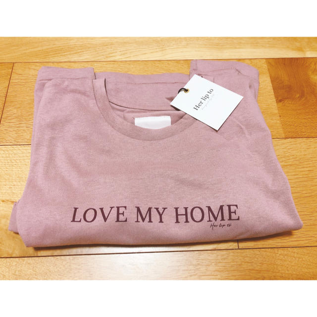 AKB48(エーケービーフォーティーエイト)のherlipto love my homeTシャツ レディースのトップス(Tシャツ(半袖/袖なし))の商品写真