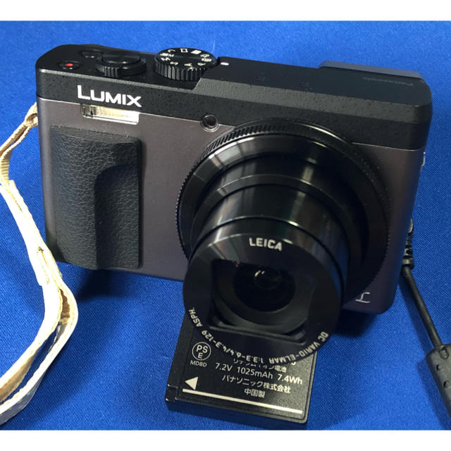 Panasonic(パナソニック)のパナソニック　LUMIX TZ DC-TZ90 シルバー　中古品 スマホ/家電/カメラのカメラ(コンパクトデジタルカメラ)の商品写真