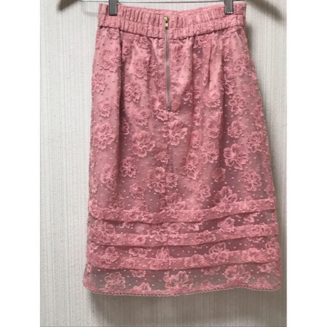 JILLSTUART(ジルスチュアート)のスカート　ジルスチュアート　1度のみ着用　ピンク レディースのスカート(ひざ丈スカート)の商品写真