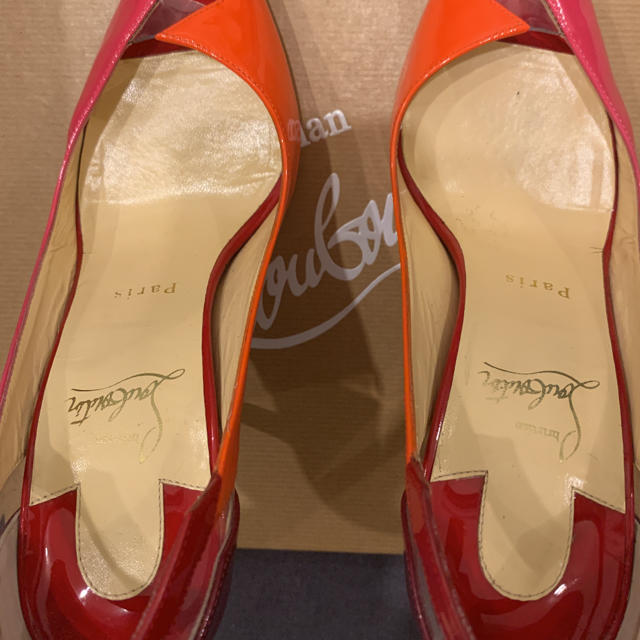 Christian Louboutin(クリスチャンルブタン)のChristian Louboutin クリスチャンルブタン 38 レディースの靴/シューズ(ハイヒール/パンプス)の商品写真