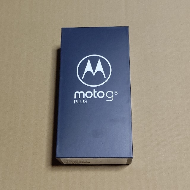 新品　モトローラ Moto G8 Plus ポイズンベリー simフリー