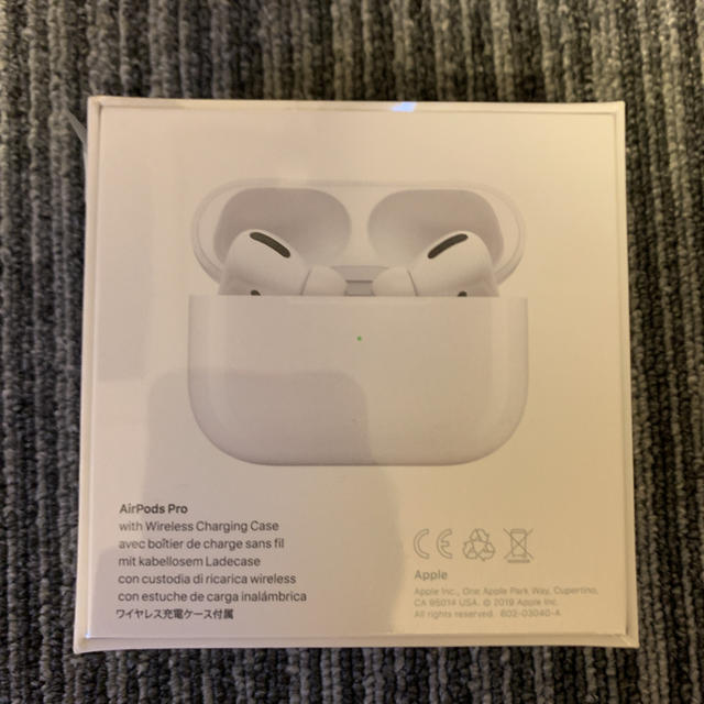 AppleのAirPods Pro MWP22J/A エアーポッズ プロ 本体