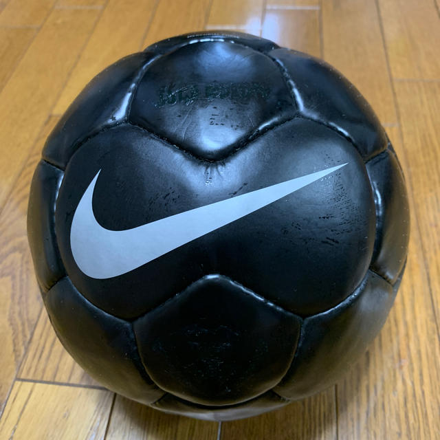 F.C.R.B.(エフシーアールビー)のFCRB サッカーボール スポーツ/アウトドアのサッカー/フットサル(ボール)の商品写真