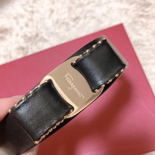 サルヴァトーレフェラガモ(Salvatore Ferragamo)の★とわわ★様専用　フェラガモ  ヴァラリボン　カチューシャ(カチューシャ)