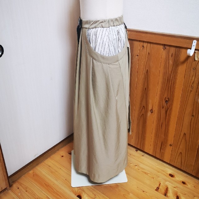 AULA AILA(アウラアイラ)のAULA  アウラ  スカート レディースのスカート(ロングスカート)の商品写真