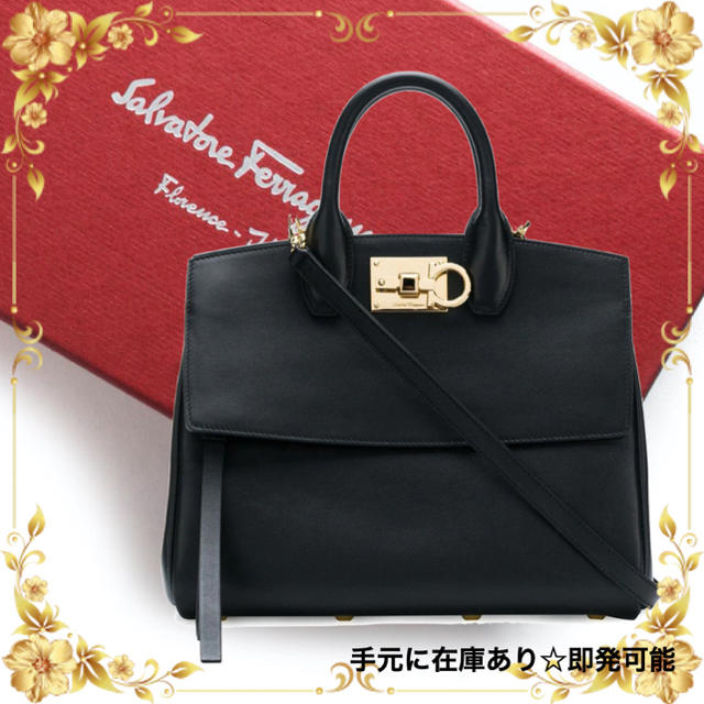 ♪新品フェラガモ⭐︎箱付⭐︎STUDIO BAG スモール