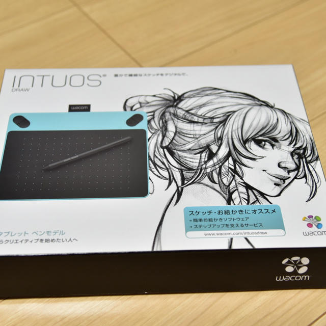 Wacom(ワコム)のWacom ペンタブ　水色 スマホ/家電/カメラのPC/タブレット(PC周辺機器)の商品写真