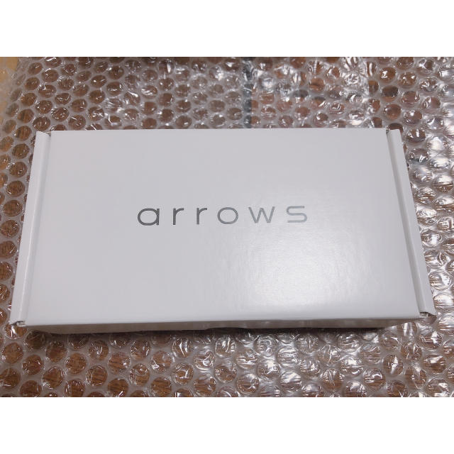 FUJITSU（富士通） ARROWS M05 ホワイト　SIMフリー