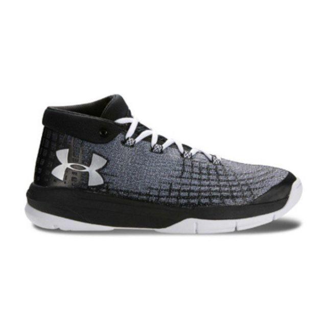 【UNDER ARMOUR）シューズ UAネクストニホン ( バスケシューズ)★