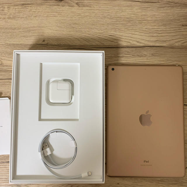 iPad 第七世代　2019 32GB
