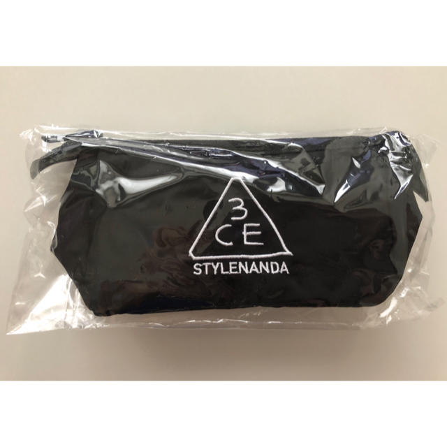 STYLENANDA(スタイルナンダ)の新品未開封★3CE ミニポーチ  ブラック レディースのファッション小物(ポーチ)の商品写真