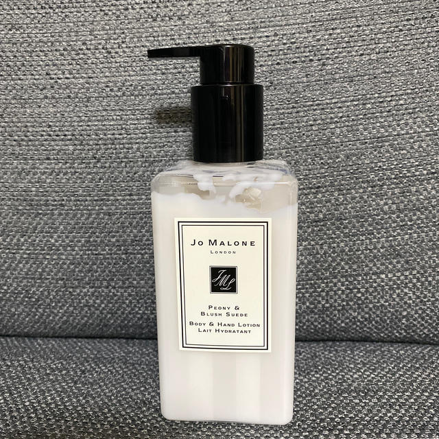 Jo Malone(ジョーマローン)のジョーマローンロンドン ピオニー&ブラッシュスエード ボディ&ハンド ローション コスメ/美容のボディケア(ボディローション/ミルク)の商品写真