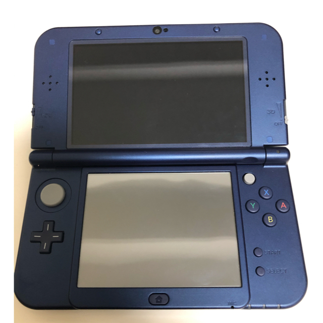 ニンテンドー3DS(ニンテンドー3DS)のNewニンテンドー3DS LL メタリックブルー ポーチ・カードケース付 エンタメ/ホビーのゲームソフト/ゲーム機本体(携帯用ゲーム機本体)の商品写真