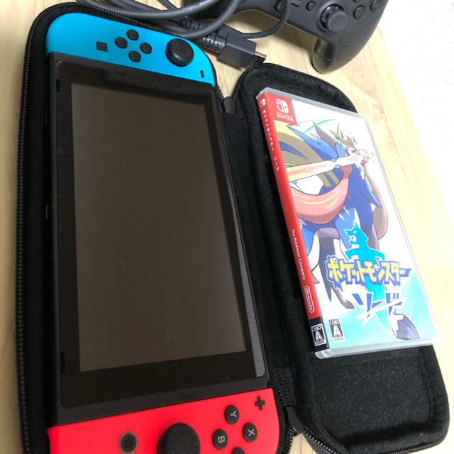 ニンテンドースイッチ+ポケモンソード セット