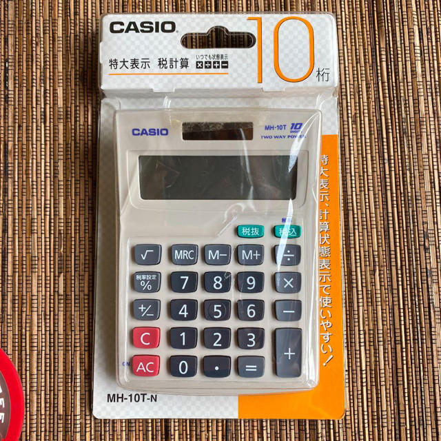 CASIO(カシオ)のカシオ 卓上 10桁電卓 MH-10T-N インテリア/住まい/日用品のオフィス用品(オフィス用品一般)の商品写真