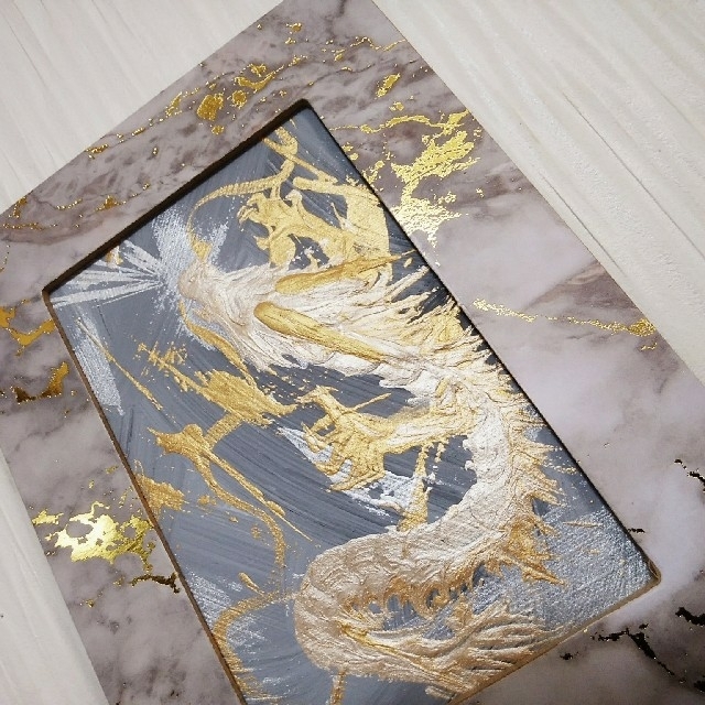 風水開運絵画＊疾風迅雷昇龍　金龍　金運　昇り龍　出世　仕事　未来　貯蓄　陰陽