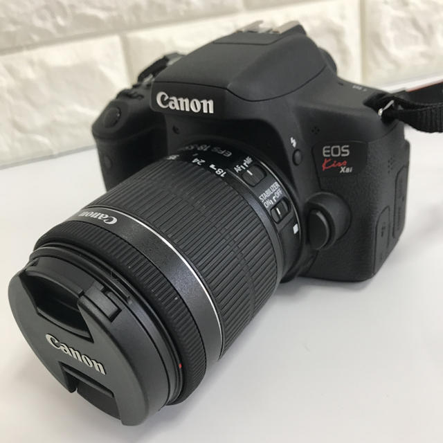 Canon キャノン EOS Kiss X8i ダブルズーム カメラ