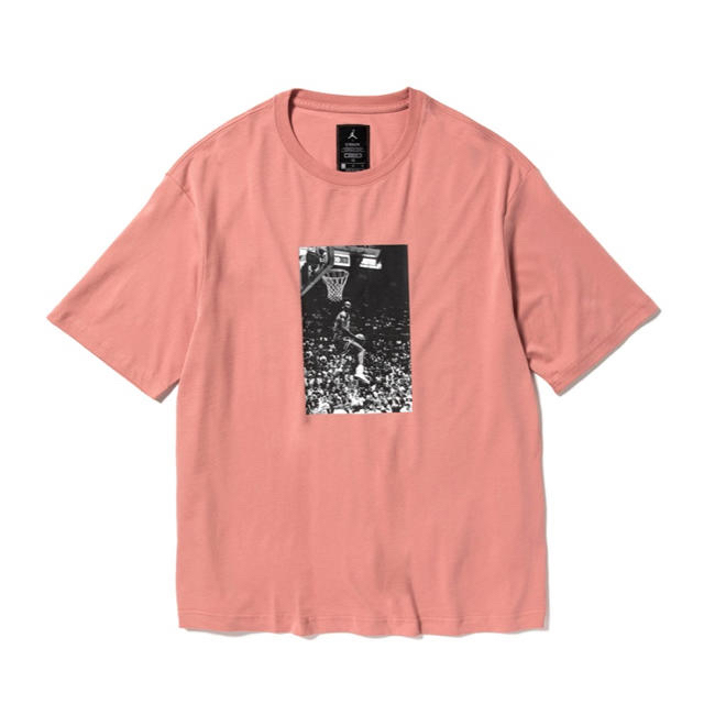 NIKE(ナイキ)のunion jordan reverse dunk tee pink メンズのトップス(Tシャツ/カットソー(半袖/袖なし))の商品写真