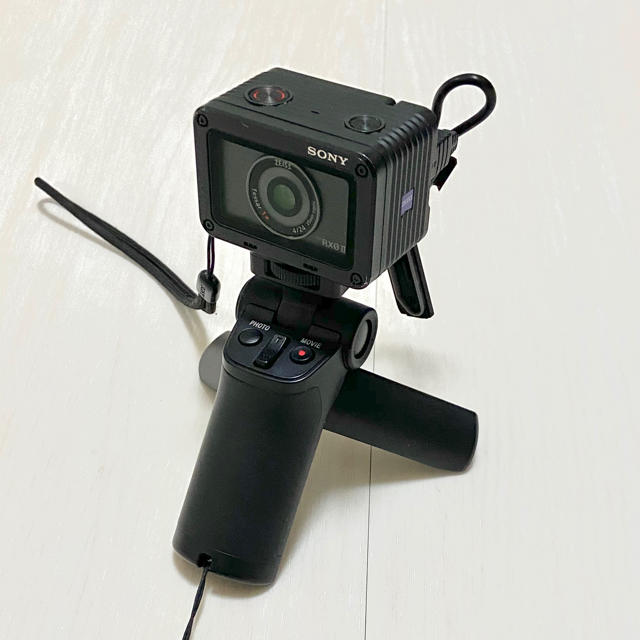 SONY コンパクトカメラ（防水・防塵・4K）