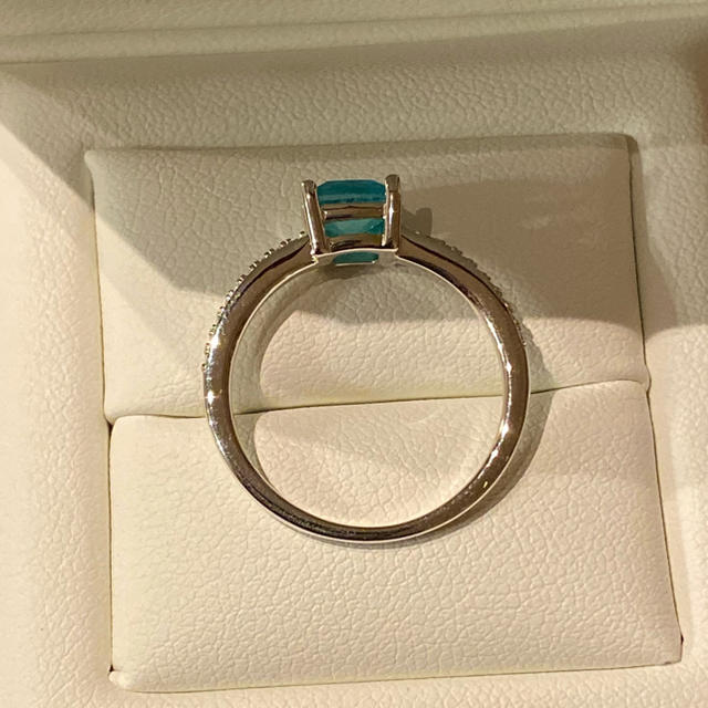 合成　パライバトルマリン   リング　人工宝石 レディースのアクセサリー(リング(指輪))の商品写真