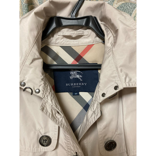 BURBERRY(バーバリー)のBURBERRY LONDON コート レディースのジャケット/アウター(スプリングコート)の商品写真