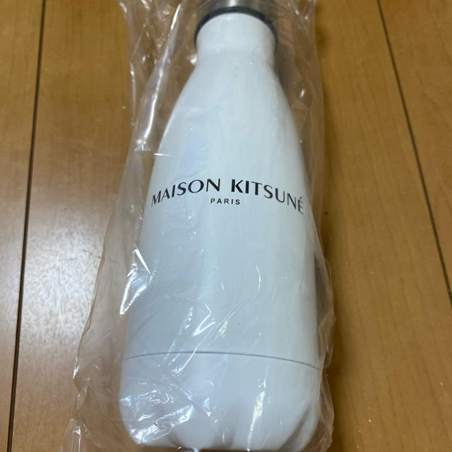 MAISON KITSUNE'(メゾンキツネ)のADER×メゾンキツネ　タンブラー　水筒　レア インテリア/住まい/日用品のキッチン/食器(タンブラー)の商品写真