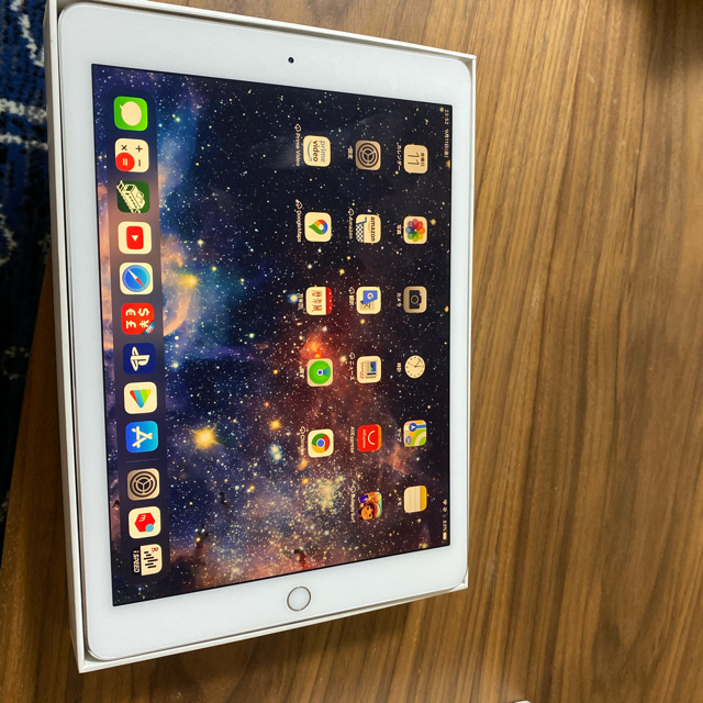 IPAD AIR 2 WI-FI 16GB GR カバー付き