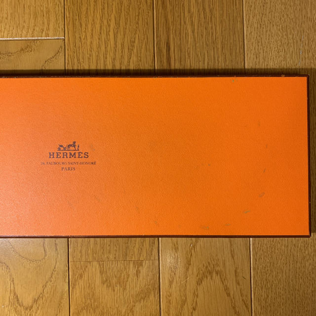 Hermes(エルメス)の未使用 エルメス シルクネクタイ イエロー メンズのファッション小物(ネクタイ)の商品写真