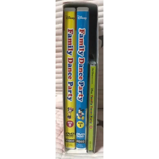 Disney(ディズニー)のファミリーダンスパーティーセット エンタメ/ホビーのDVD/ブルーレイ(キッズ/ファミリー)の商品写真