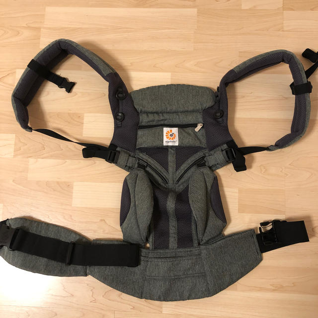 Ergobaby(エルゴベビー)のエルゴベビー　オムニ360 クールエアメッシュ　 キッズ/ベビー/マタニティのキッズ/ベビー/マタニティ その他(その他)の商品写真