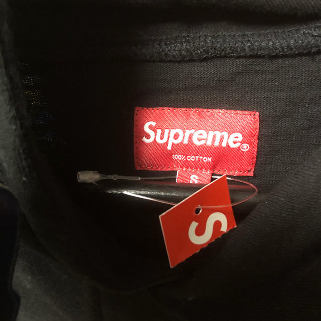 supreme パーカー　タグ付き