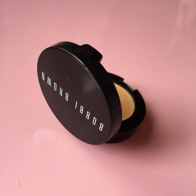 BOBBI BROWN(ボビイブラウン)のBOBBI BROWN コンシーラー コスメ/美容のベースメイク/化粧品(コンシーラー)の商品写真