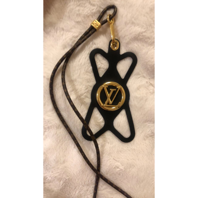 LOUIS VUITTON(ルイヴィトン)のルイヴィトン🎀フォンホルダー ブラック スマホ/家電/カメラのスマホアクセサリー(iPhoneケース)の商品写真