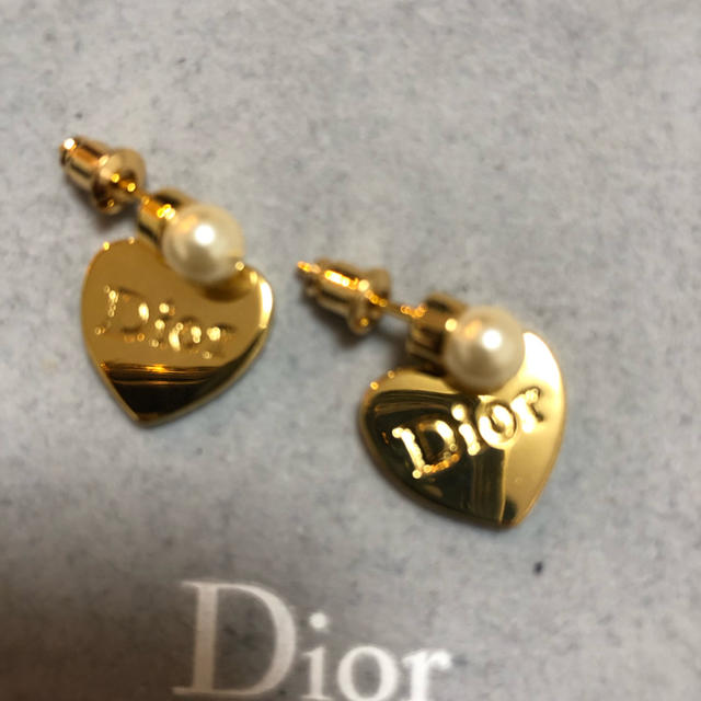 Dior(ディオール)のピアス ハンドメイドのアクセサリー(ピアス)の商品写真