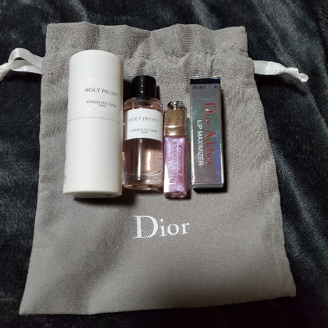 Dior(ディオール)のディオール　サンプル　試供品 コスメ/美容のキット/セット(サンプル/トライアルキット)の商品写真