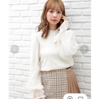 イング(INGNI)のしろにゃん様専用　INGNI♡トップス+JILLスカート②点(カットソー(長袖/七分))