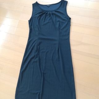 コムサイズム(COMME CA ISM)の【美品】COMME CA ISM  レディース　ブラック　ノースリーブワンピース(ひざ丈ワンピース)