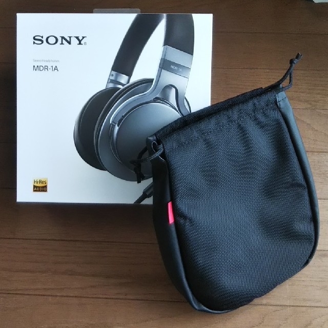 SONY ヘッドホン MDR-1A  スマホ/家電/カメラのオーディオ機器(ヘッドフォン/イヤフォン)の商品写真