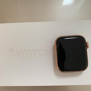 アップルウォッチ(Apple Watch)のApple Watch series4 40mmゴールドアルミピンク(その他)
