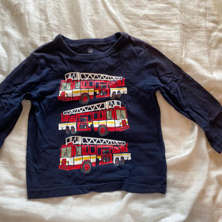 ギャップキッズ(GAP Kids)のギャップの消防車柄のロンT(Tシャツ/カットソー)