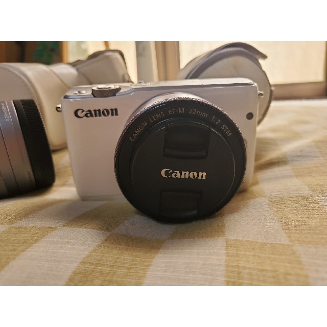 Canon EOS M10 ミラーレス一眼