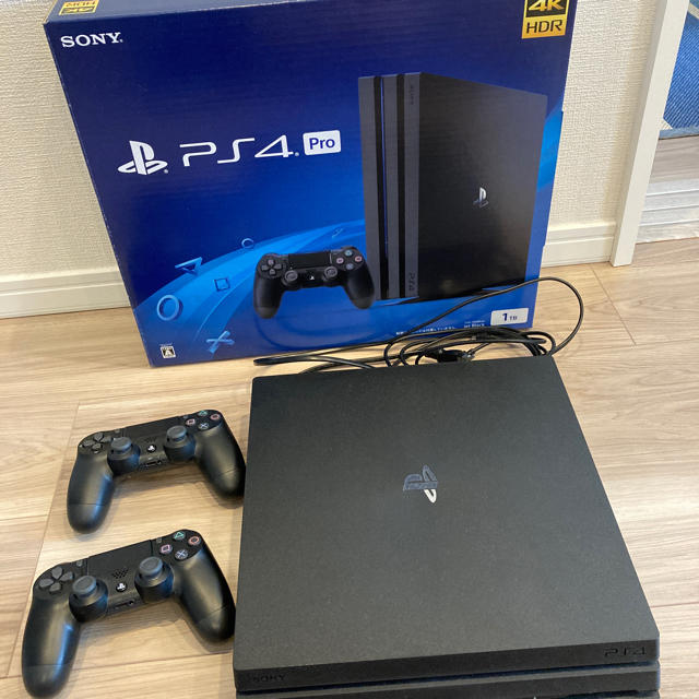 SONY PlayStation4 Pro 本体 CUH-7200BB01ゲームソフトゲーム機本体