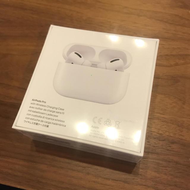 AirPods Pro MWP22J/A 1