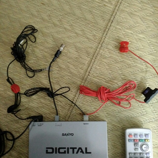 SANYO - 車載 地上デジタルチューナー NVP-DTA19NFA の通販 by SANYO - 車載 地上デジタルチューナー NVP-DTA19NFA の通販 by