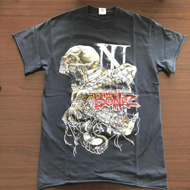 ファッション The bonez Tシャツ