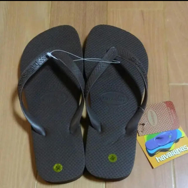 havaianas(ハワイアナス)の❤︎新品❤︎ハワイアナス　ビーチサンダル　ダークブラウン メンズの靴/シューズ(ビーチサンダル)の商品写真