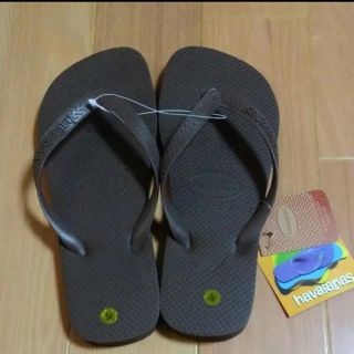 ハワイアナス(havaianas)の❤︎新品❤︎ハワイアナス　ビーチサンダル　ダークブラウン(ビーチサンダル)