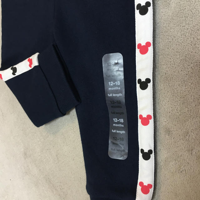 babyGAP(ベビーギャップ)のレア 完売品 ベビーギャップ ❤️ パンツ スウェットパンツ 12-18ヶ月 キッズ/ベビー/マタニティのベビー服(~85cm)(パンツ)の商品写真
