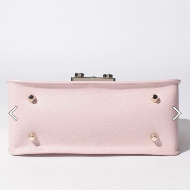 Furla(フルラ)の新品未使用　FURLA　フルラメトロポリス　METROPOLIS　Ｓ レディースのバッグ(ショルダーバッグ)の商品写真