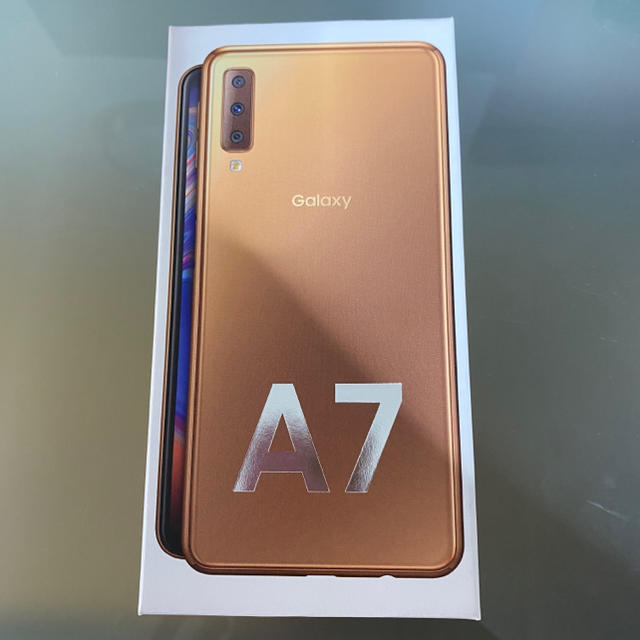 Galaxy A7 ゴールド　SM-A750C新品未使用